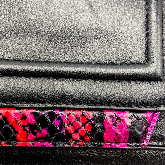 HEIRLOOM Leather with Python Trim Crossbody/Clutch - Picture 5 of 7